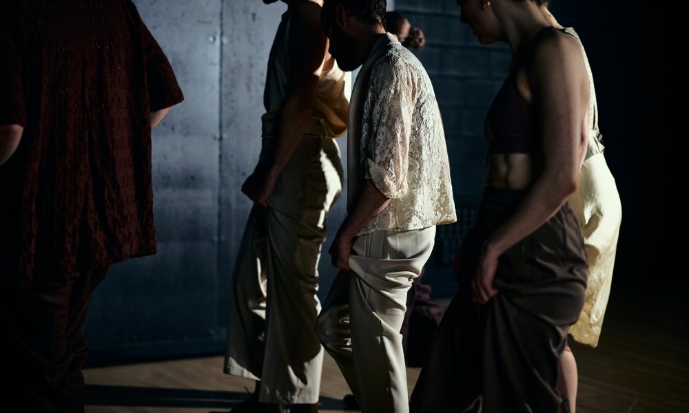 Les Murs Resonnent - archipels3885